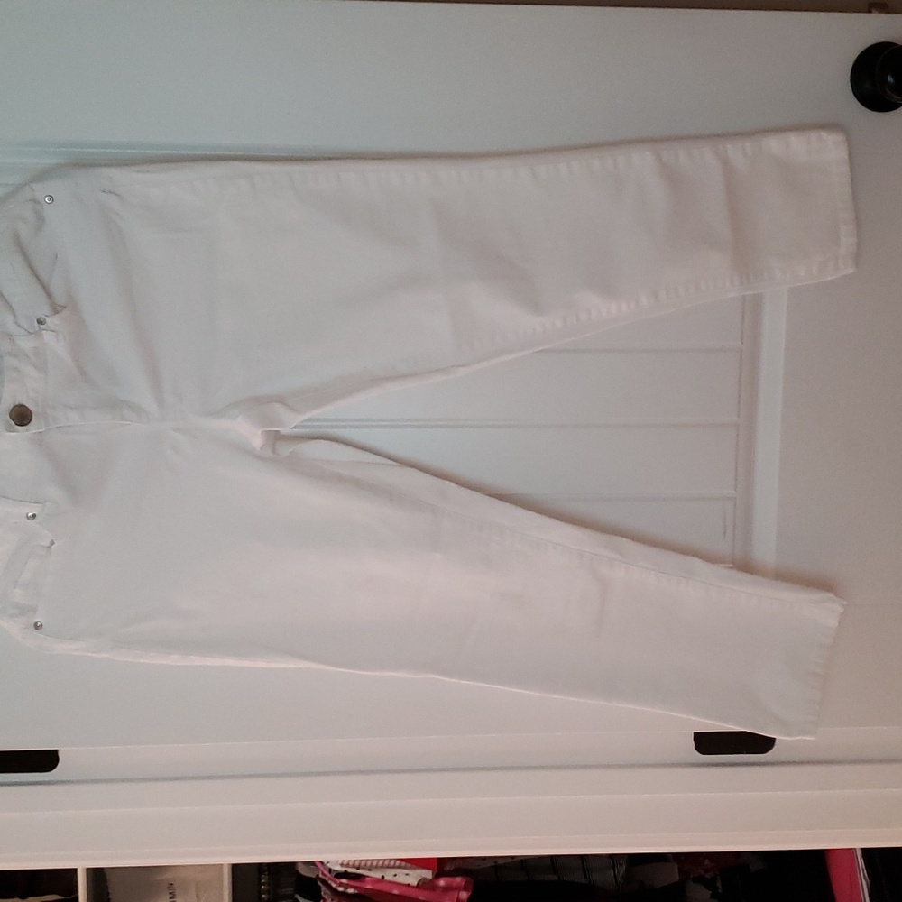 White Jeans